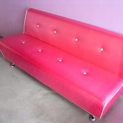 Booth-Bench-Sofa-148-bubblegum1.jpg